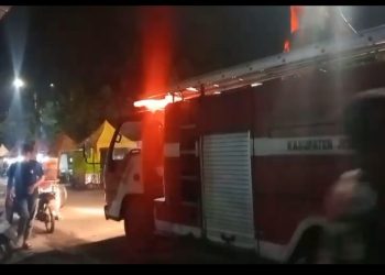 Jago Merah Ngamuk di Pasar Rambipuji, 5 Lapak Jadi Sate Gosongnya