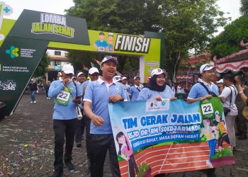 Jalan Sehat Dinas Kesehatan Klaten: Dari Keringat, Tawa, Sampai Yel-Yel yang Bikin Jantung Senam!