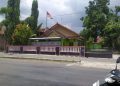 Kantor Desa Mirip Koramil, Kades Kedungan Minta Direhab — Bupati Klaten Janji: “Pelan-pelan, Nanti Kita Cicil Bareng!”