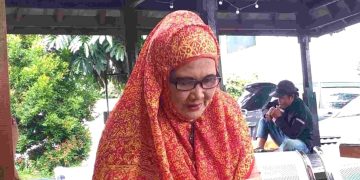 Ibu Sainah, Perempuan Penjaga Api Budaya dari Kaki Rinjani: Kalau Bukan Kita, Mau Siapa Lagi yang Nyetrika Tradisi?