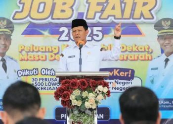 Job Fair Pasuruan: Ribuan Pelamar, Segudang Harapan — Antara CV, Cita-Cita, dan Kopi Pahit di Sudut Harmonie