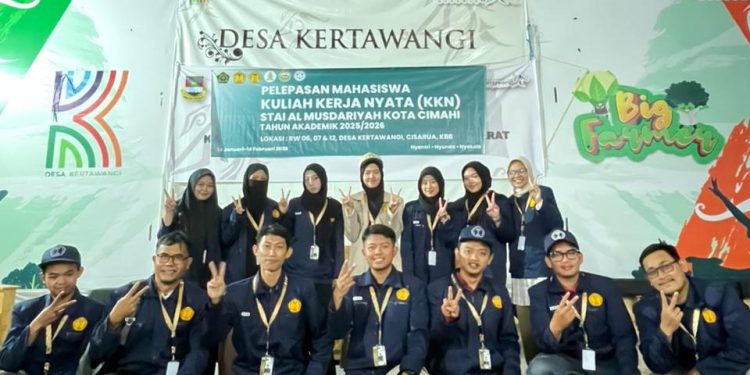 SANTRI JALAN, SEKOLAH NYALA, SUNDA TERJAGA:MAHASISWA STAI AL-MUSDARIYAH SIAP GASPOL MAJUKAN DESA WISATA KERTAWANGI