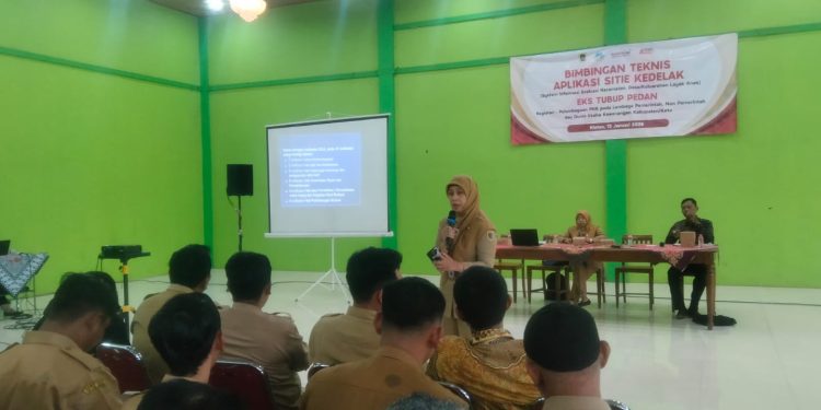 KLIK DATA, JAGA MASA DEPAN:SITIE KEDELAK JADI JURUS DINAS SOSIAL KLATEN PENUHI HAK ANAK